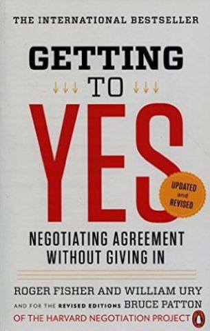Getting to Yes. Negotiating Agreement Without Giving In - фото 1