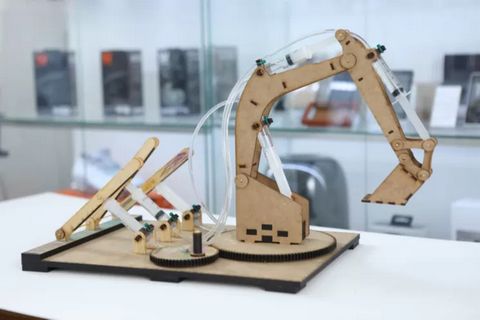 Гідравлічний конструктор екскаватор 