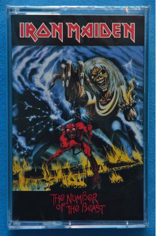 Iron Maiden – The Number Of The Beast (Cassette) - фото 1