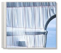 Christo and Jeanne-Claude. L'Arc de Triomphe, Wrapped, Paris