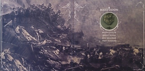 Mastodon – Remission (2LP, 45 RPM, Album, Reissue, Remastered, Repress, Purple [Deep] With Cyan Blue Butterfly Wings And Black And Metallic Gold Splatter, Vinyl) - фото 4
